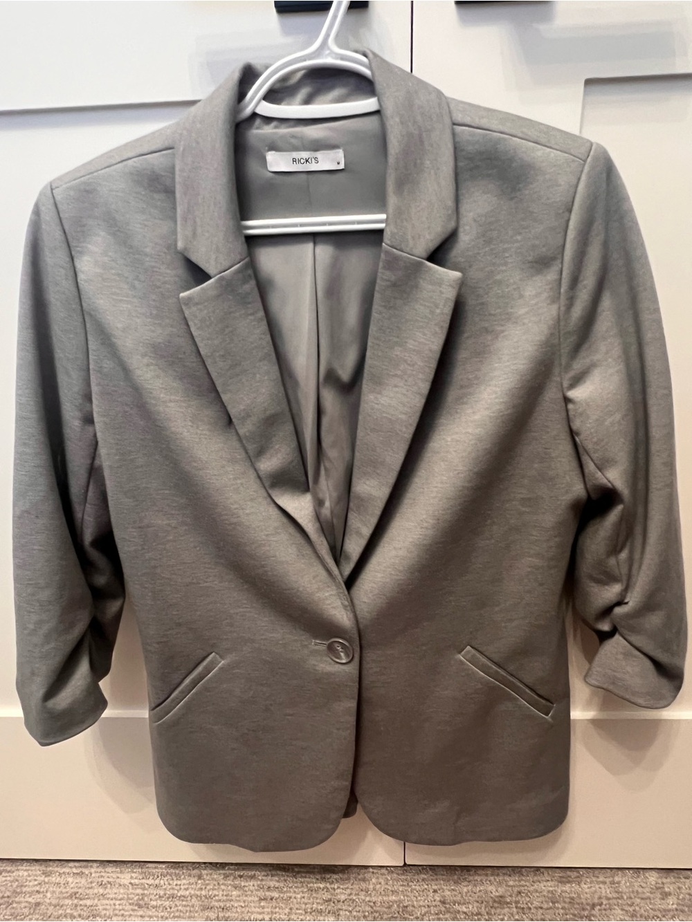Ricki’s Blazer, grey colour, size medium, very good condition